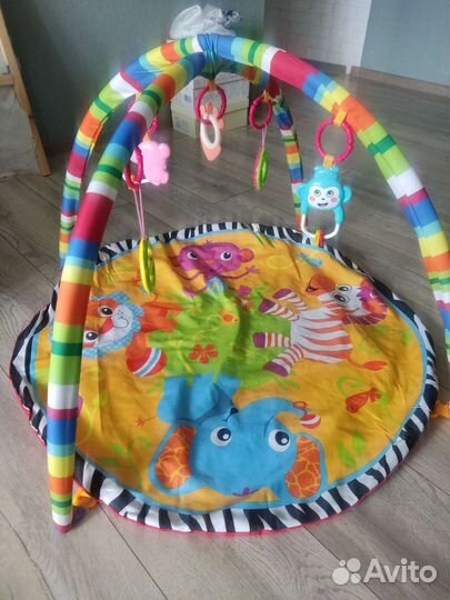 Развивающий коврик