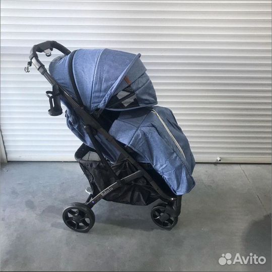 Yoya Plus Коляска