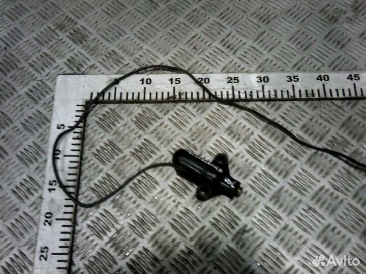 Кронштейн датчика ABS Volvo 24425029