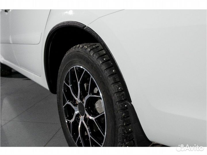 Защитные накладки на арки Granta FL / Kalina 2