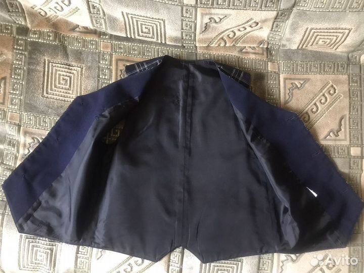 Школьная жилетка на мальчика