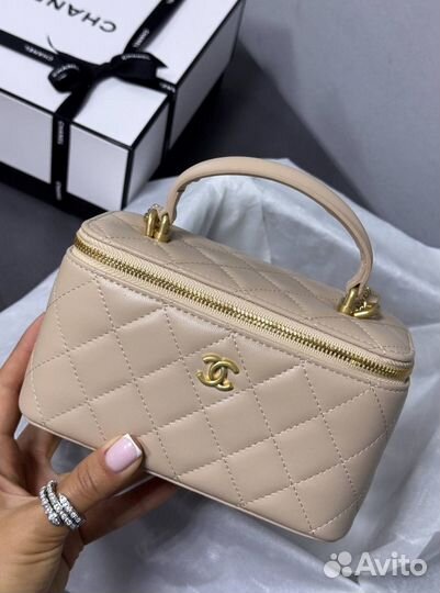 Chanel vanity кейс бьюти серия бежевый