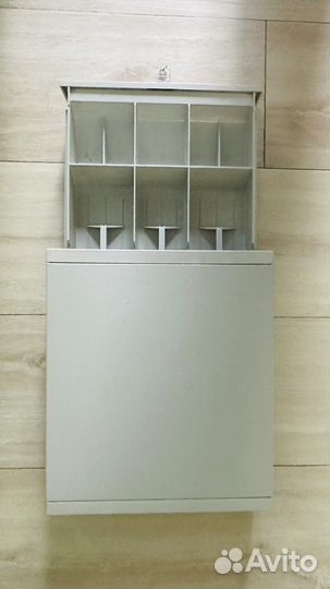 Ящик для денег -металлический