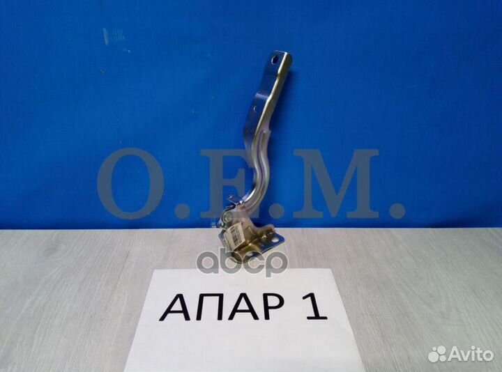 Петля капота правая Kia Rio 4 FB (2017-нв) OEM0