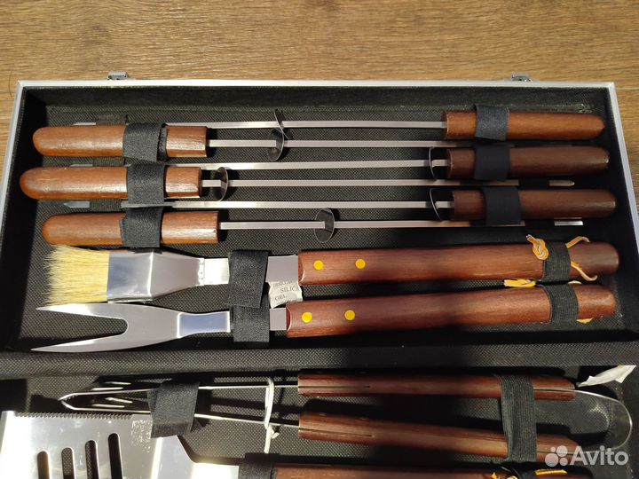 Набор для барбекю в кейсе