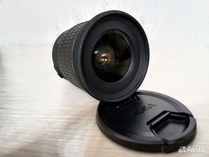 Объектив Sigma AF 28mm f/1.8 EX DG