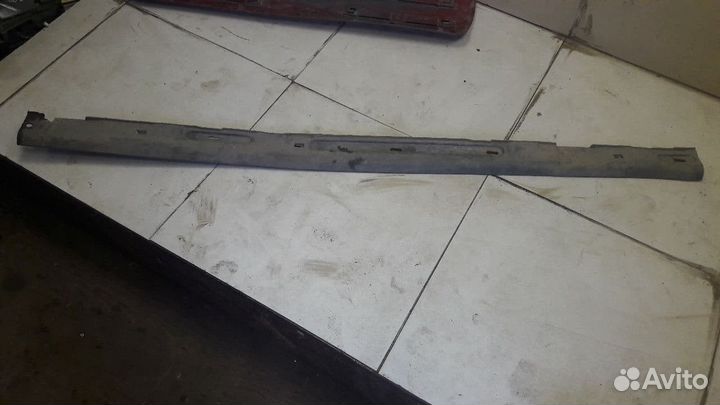 Накладка на порог правая (наружная) Ford C-Max