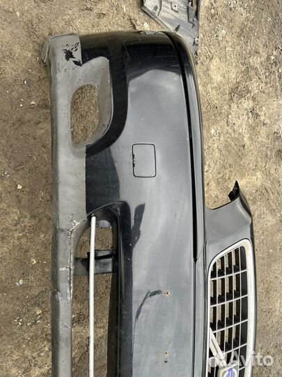 Бампер передний Volvo s80 2005 год