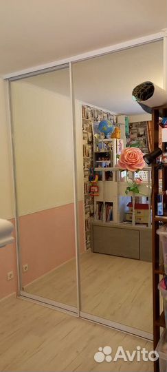 Перегородки раздвижные / двери купе межкомнатные