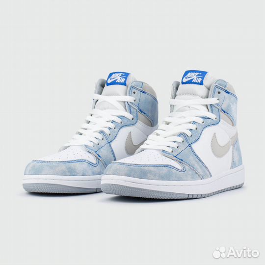 Кроссовки Nike Air Jordan 1 High Hyper Royal Wmns