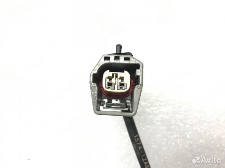 Датчик детонации Ford Mondeo седан 2.3 2010