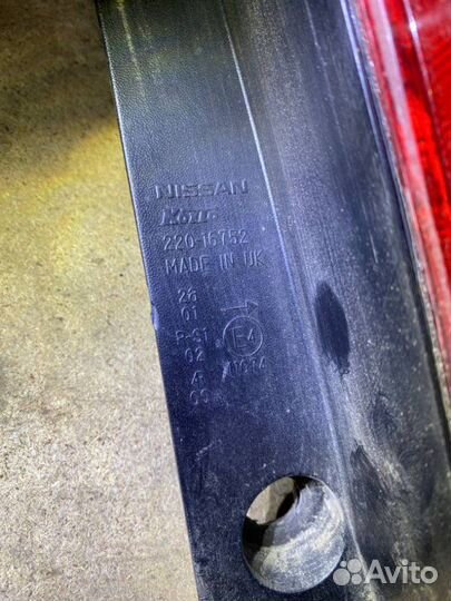 Фонарь задний правый Nissan Note E11 2006-2009