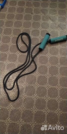 Эспандер и скакалка б/у