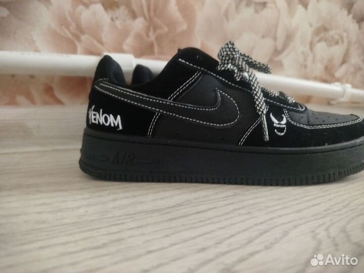 Кроссовки мужские