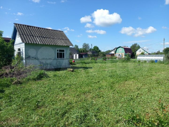 Дача 12 м² на участке 6 сот.