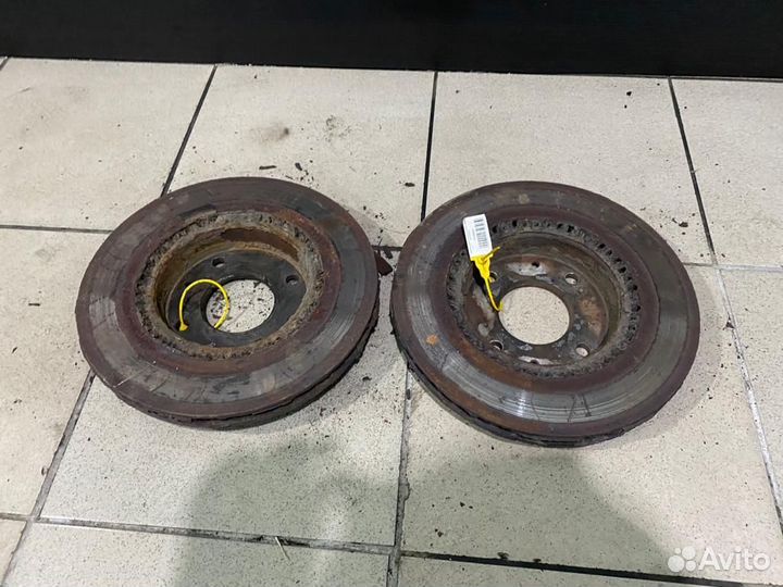 Тормозной диск передний Hyundai Elantra 3 XD