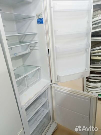 Холодильник indesit