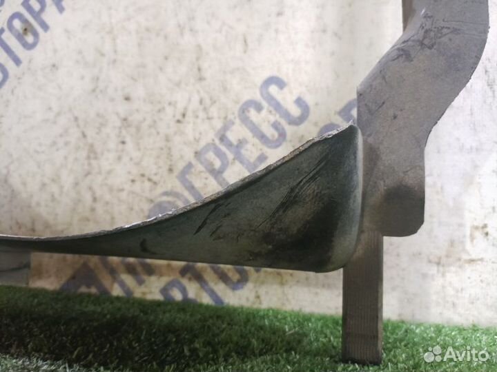 Диффузор радиатора Mercedes-Benz Clk 230