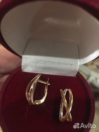 Золотые серьги 585