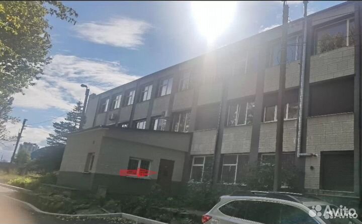 Золотой кулон с янтарём сова