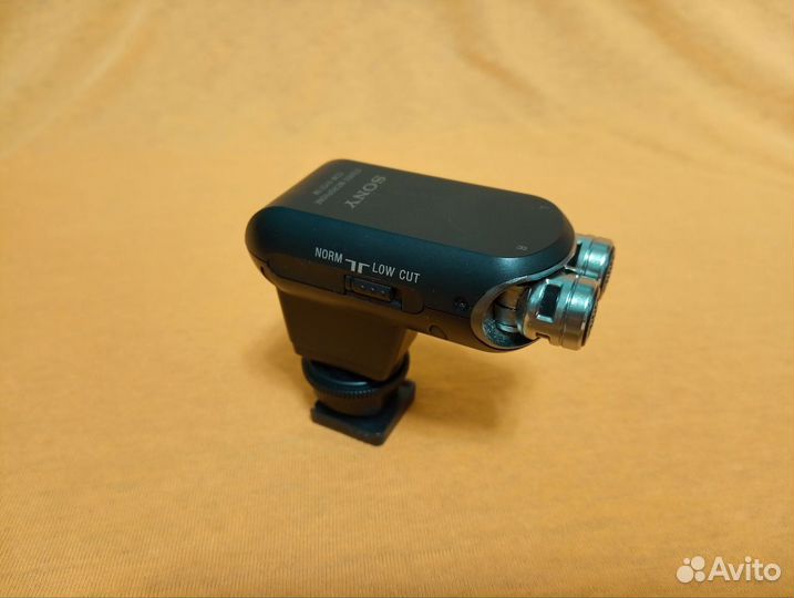 Микрофон Sony ECM-xyst1M