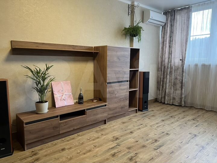 Квартира-студия, 29,4 м², 8/9 эт.