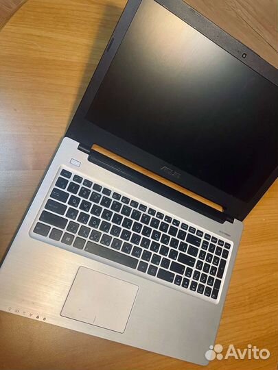 Ноутбук Asus на Intel Core i3