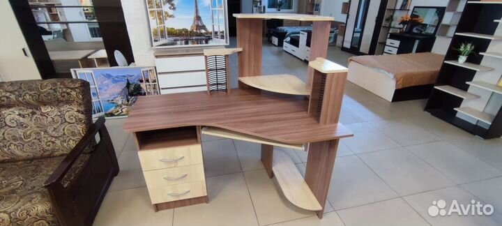 Стол компьютерный 8-Н угловой 130х135х90