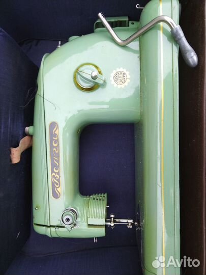 Швейная машина волга