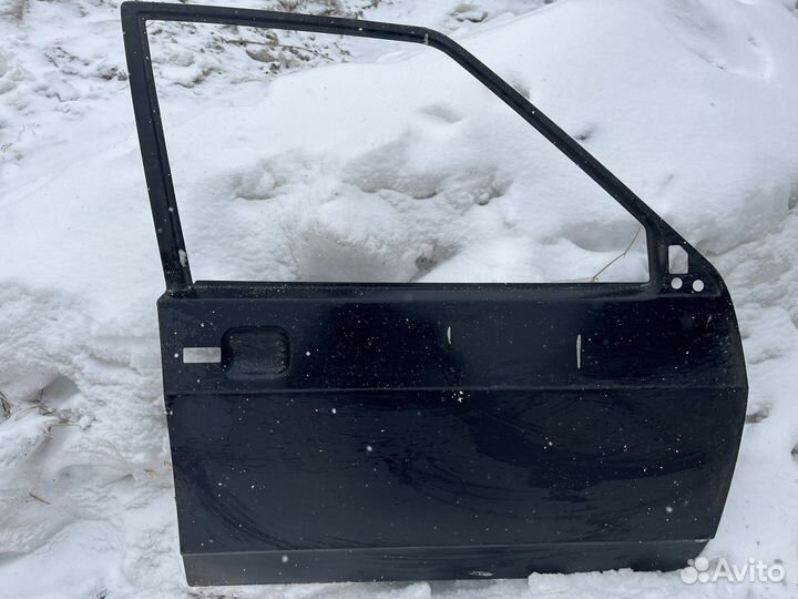 Передняя правая накладка на дверь ваз 2109