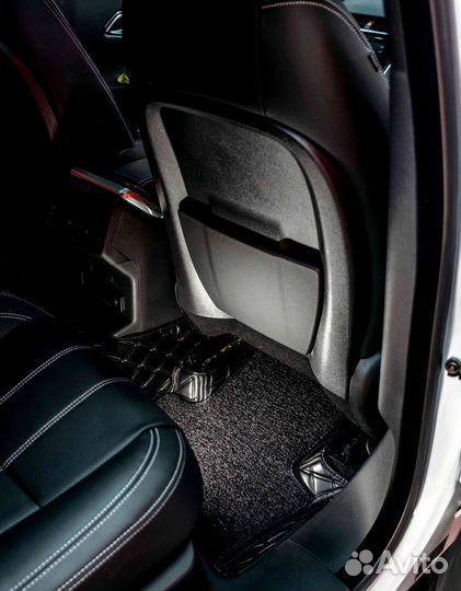 Автоковрики 3D на Range Rover Velar 2021г