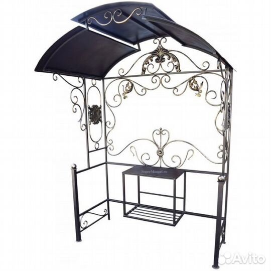 Мангал с крышей