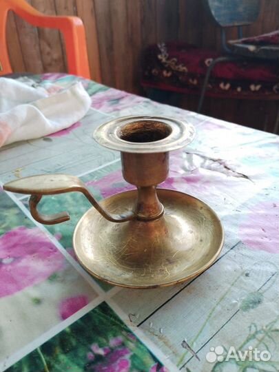 Подсвечник