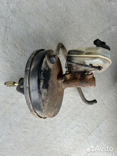 Вакуумный усилитель тормозов Renault Megane 1