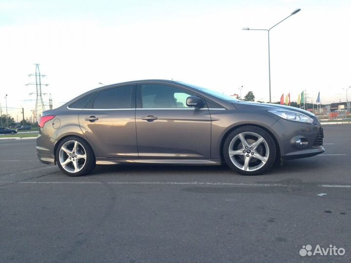 Обвес ST Ford Focus 3 седан дорестайлинг