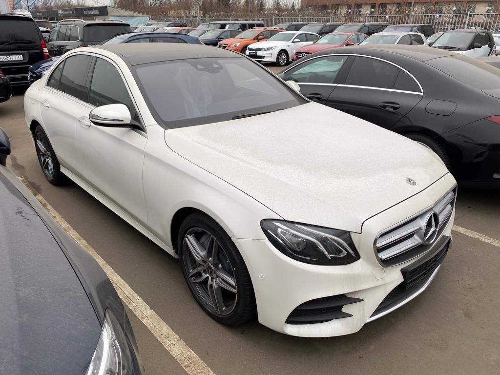 Mercedes-Benz E-класс: фото владельца