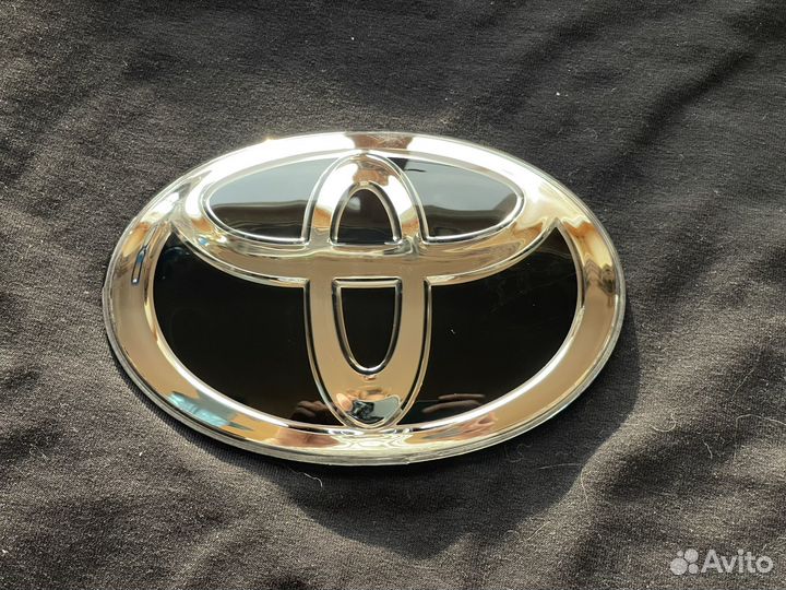 Toyota логотип эмблема