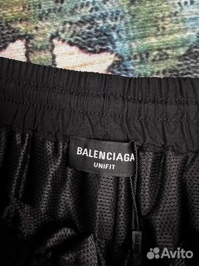 Шорты Balenciaga