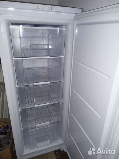 Морозильная камера бирюса 14