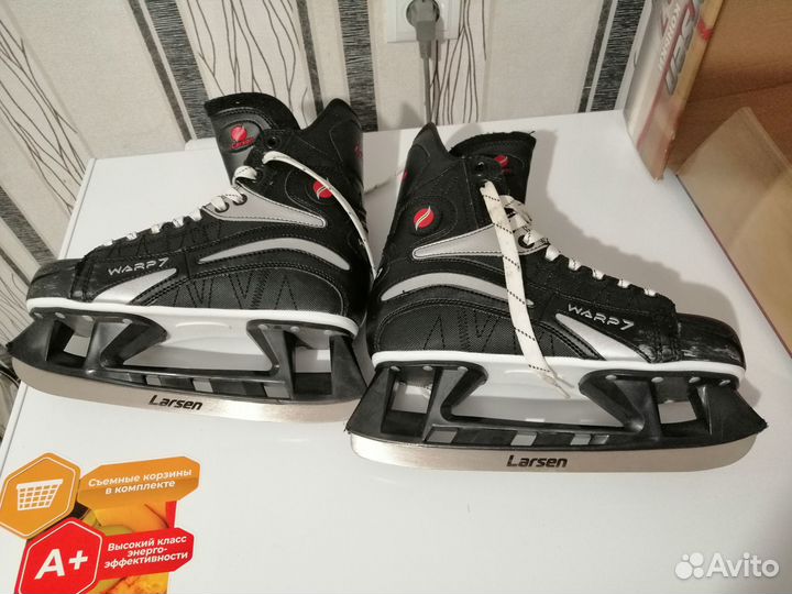 Коньки хоккейные мужские 43 размер