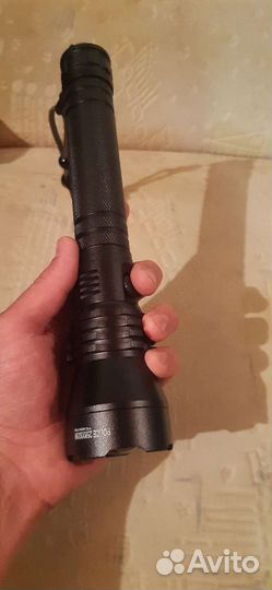 Фонарь дальнобойный с аккумуляторами