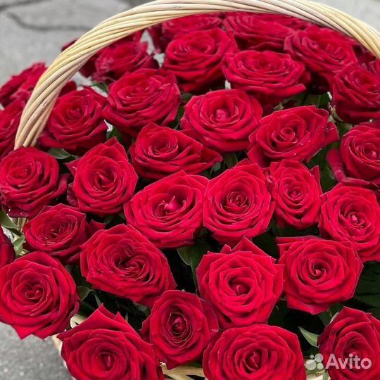 Доставка цветов роз до двери