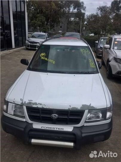 Разбор на запчасти Subaru Forester (S10)