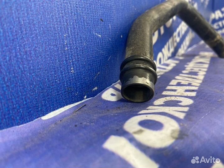 Патрубок охлаждения. Scania P094Cb6X4Hz260