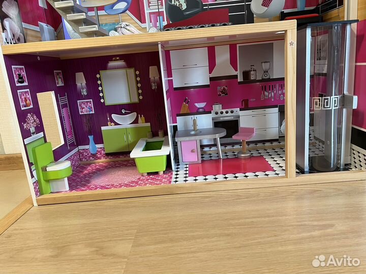 Домик кукольный с аксессуарами