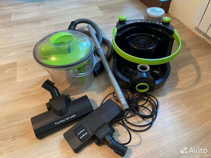 Пылесос arnica с водным фильтром