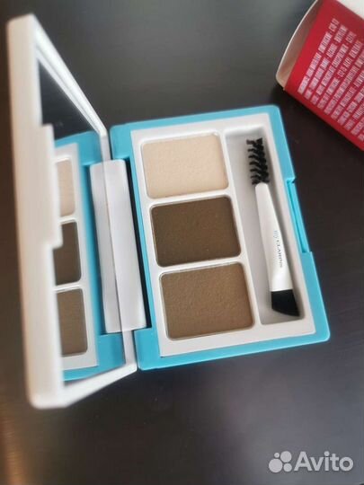My perfect eyebrow kit my clarins