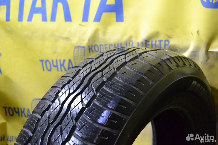 Bridgestone Dueler H/T D687 225/65 R17