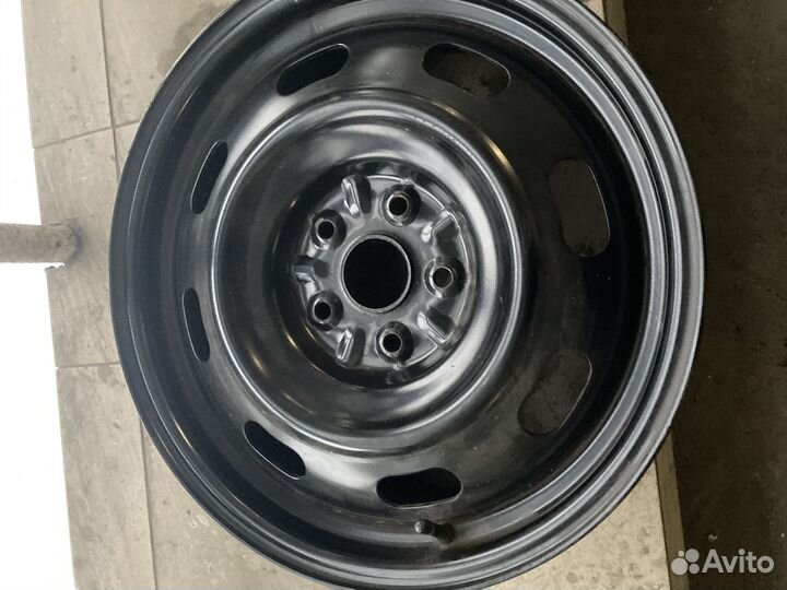 Штампованые диски r17 5x114 3