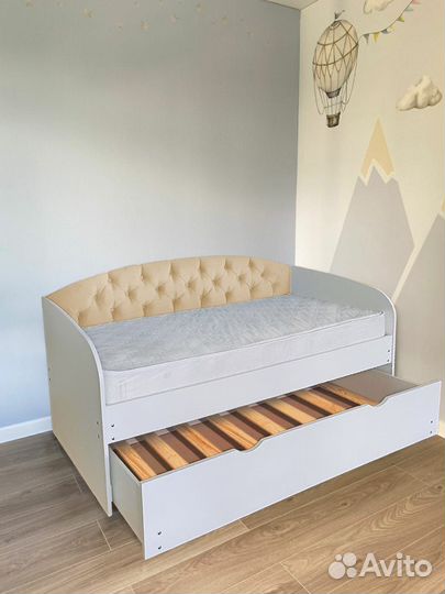 Кровать трансформер для малыша лдсп мягк спинка